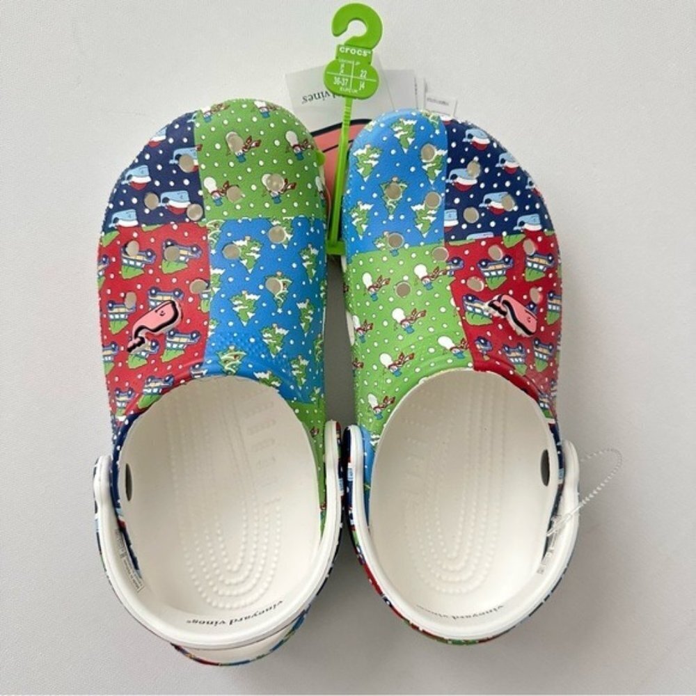 CROCS Vineyard Vines HOLIDAY PATCHWORK CLOGS Size 4 Kids